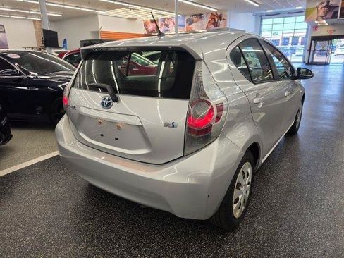 Used 2013 Toyota Prius C One FWD image 5