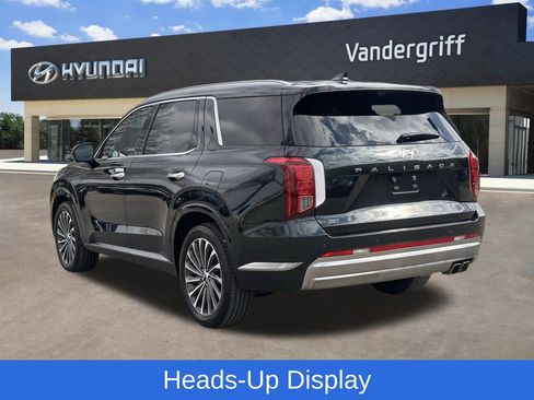 Used 2025 Hyundai Palisade Calligraphy image 8