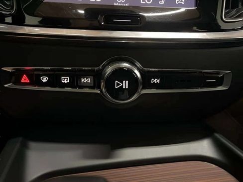 Used 2025 Volvo V60 B5 Cross Country Plus AWD/4WD image 50