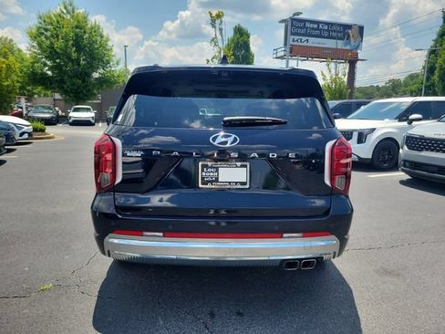 Used 2024 Hyundai Palisade Calligraphy FWD image 5