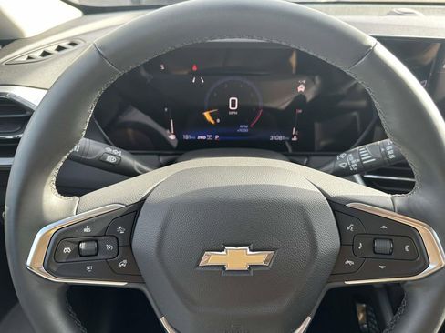 Used 2024 Chevrolet TrailBlazer LT w/ LT Cold Weather Package image 22