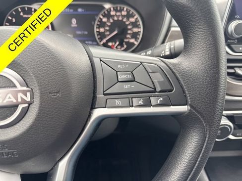 Used 2024 Nissan Altima 2.5 SV AWD/4WD image 14