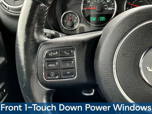 Used 2015 Jeep Wrangler Rubicon w/ Power Convenience Group image 11