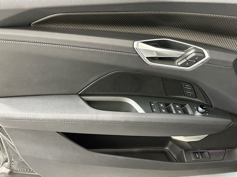 Used 2023 Audi e-tron GT Premium Plus AWD/4WD image 21