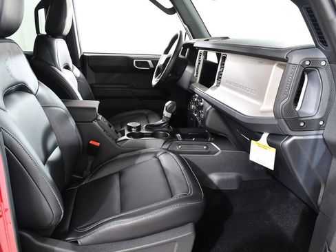 New 2026 Ford Bronco Outer Banks AWD/4WD image 10