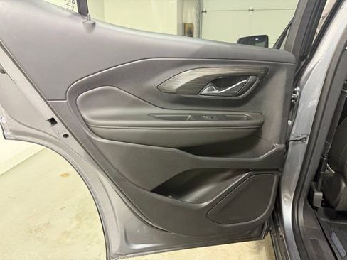 Used 2019 GMC Terrain SLT w/ Preferred Package image 19