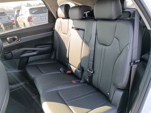 New 2026 Kia Sorento S image 28