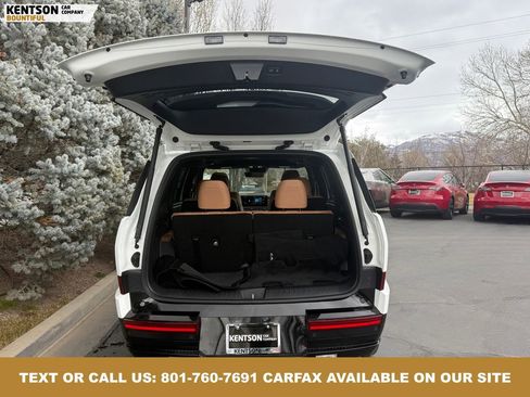 Used 2026 Hyundai Santa Fe Calligraphy w/ Tow & Go Package image 39