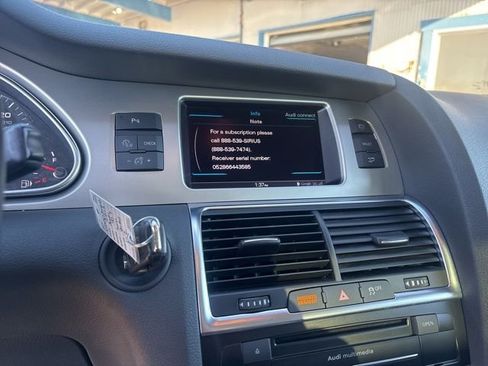 Used 2013 Audi Q7 3.0T S line Prestige w/ Towing Pkg image 26