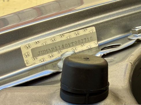 Used 2000 Honda S2000 image 81