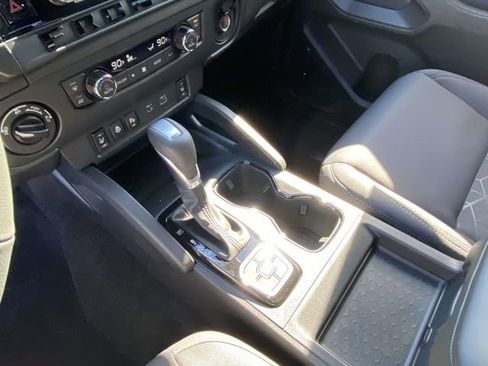 New 2026 Nissan Frontier SV image 17