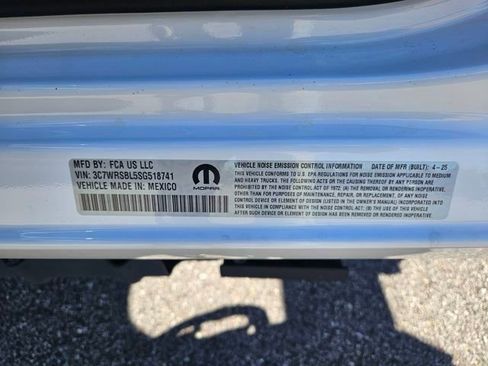 New 2025 RAM 3500 Tradesman image 27