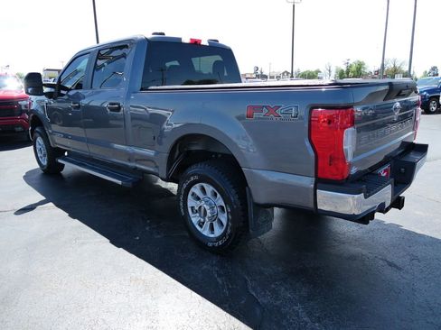 Used 2021 Ford F250 XL w/ STX Appearance Package image 7