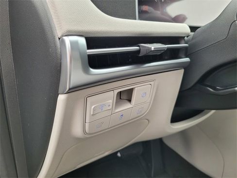 New 2026 Hyundai Tucson Limited image 13