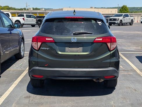 Used 2017 Honda HR-V EX image 6
