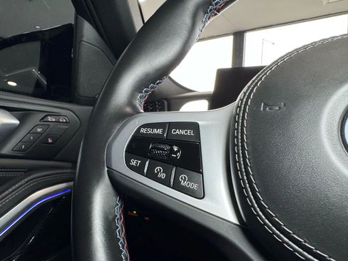 Used 2024 BMW X6 M60i w/ M Sport Professional Package image 27