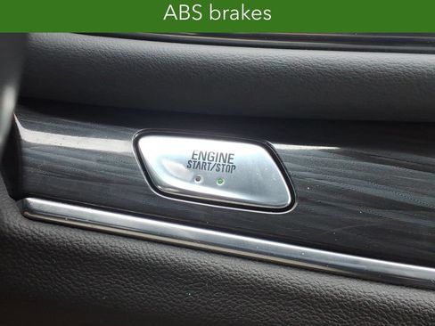 Certified 2024 Buick Enclave Essence FWD image 31
