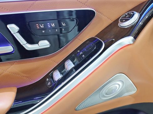 Used 2021 Mercedes-Benz S 580 S 580 image 37