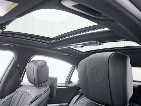 Used 2024 Mercedes-Benz S 63 AMG S image 40