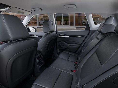 New 2025 Kia Seltos SX image 18