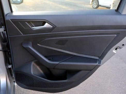 Used 2025 Volkswagen Jetta S FWD image 17