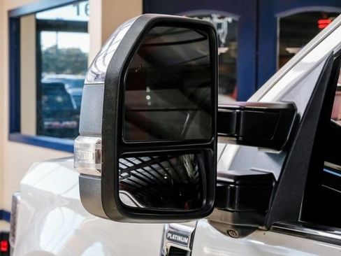 Used 2022 Ford F250 Platinum w/ FX4 Off-Road Package image 40