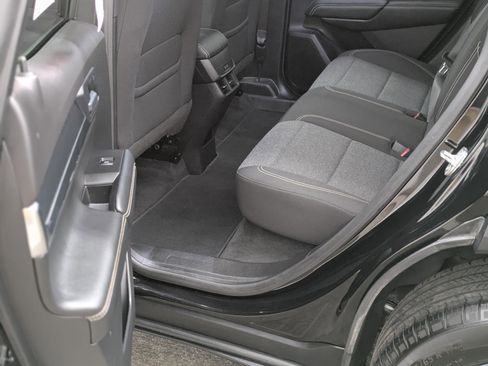 Used 2025 GMC Terrain Elevation image 21