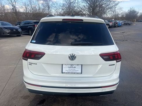 Used 2019 Volkswagen Tiguan SEL Premium R-Line w/ 3rd Row Seat Package image 4