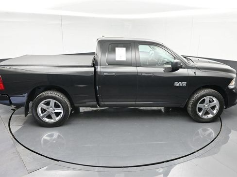 Used 2018 RAM 1500 Express w/ Express Value Package image 24