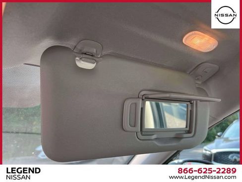 Used 2023 Nissan Sentra SR w/ SR Premium Package FWD image 34