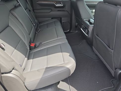 New 2025 GMC Sierra 1500 SLT w/ SLT Convenience Package image 27