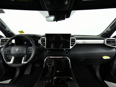 New 2026 Toyota Tundra Limited AWD/4WD image 18