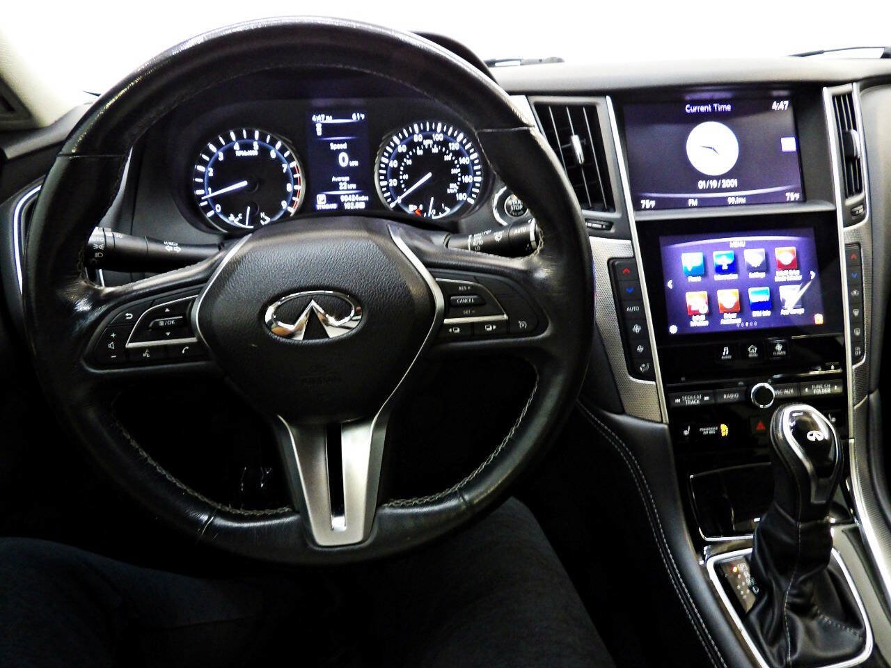 Used 2019 INFINITI Q50 Signature Edition w/ Cargo Package (L96) AWD/4WD image 17