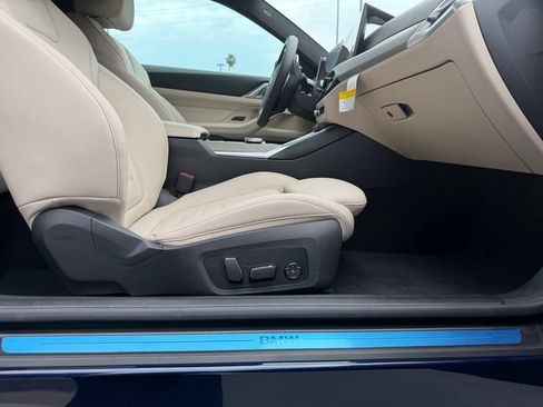Used 2025 BMW 430i Coupe w/ Premium Package RWD image 16