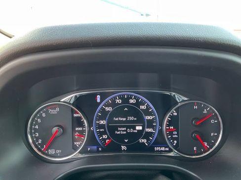 Used 2022 GMC Acadia AT4 w/ Technology Package AWD/4WD image 10