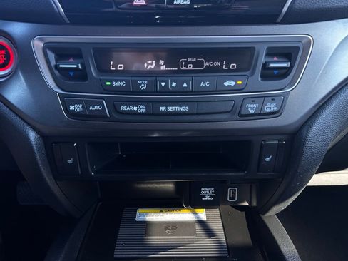 Used 2023 Honda Passport EX-L image 21