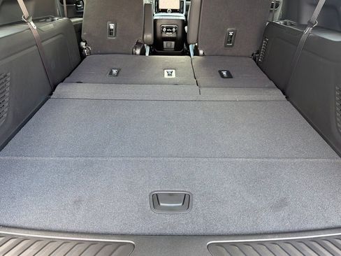 New 2026 GMC Yukon XL Elevation w/ Elevation Premium Package image 15