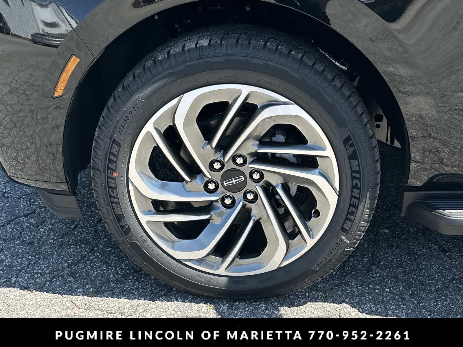 New 2026 Lincoln Navigator Premiere AWD/4WD image 12