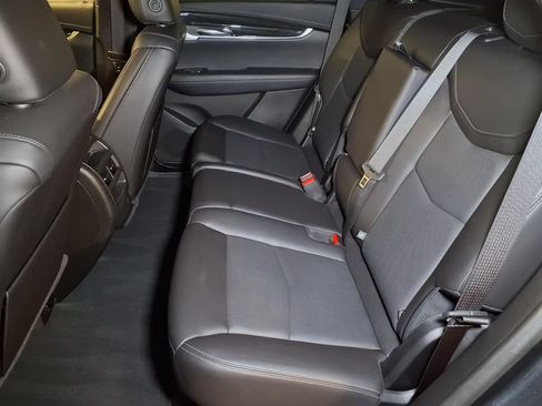 Certified 2023 Cadillac XT5 Premium Luxury FWD image 18
