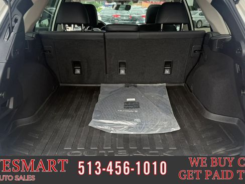 Used 2018 Subaru Outback 3.6R Limited AWD/4WD image 20