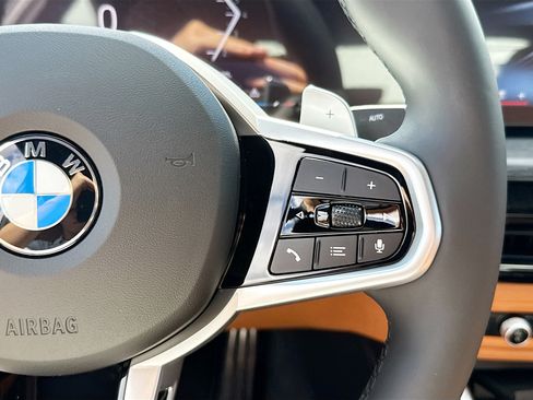 New 2026 BMW 330i Sedan w/ M Sport Package RWD image 40
