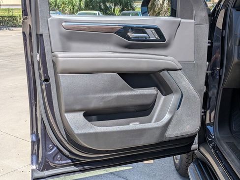 New 2026 Chevrolet Tahoe LS RWD image 7