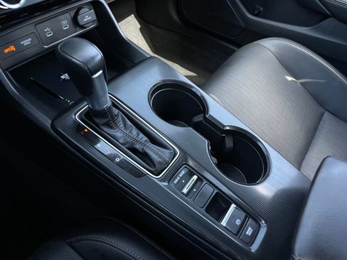 Certified 2025 Honda Civic Sport Touring image 19