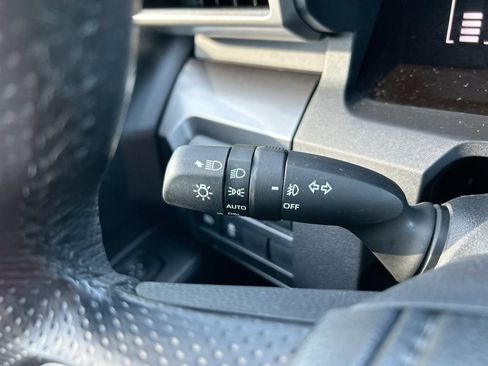 Certified 2025 Toyota 4Runner SR5 AWD/4WD image 20