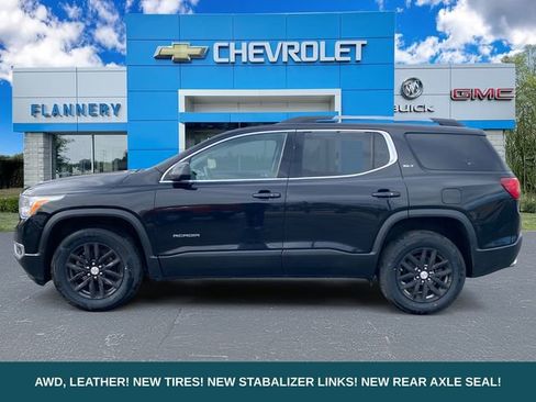 Used 2019 GMC Acadia SLT image 2
