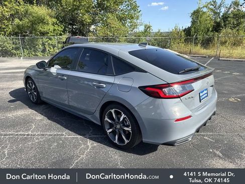 Used 2025 Honda Civic Sport Touring image 6