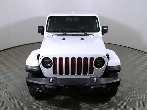 Used 2021 Jeep Wrangler Unlimited Sahara AWD/4WD image 4