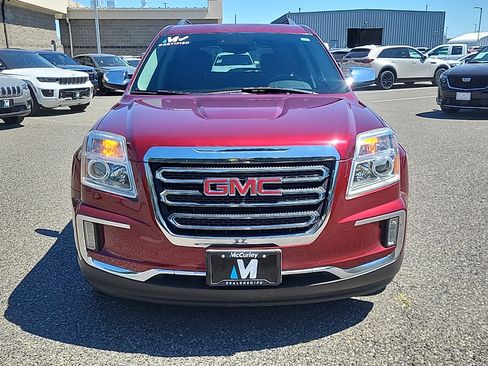 Used 2016 GMC Terrain SLT w/ Open Road Package AWD/4WD image 2
