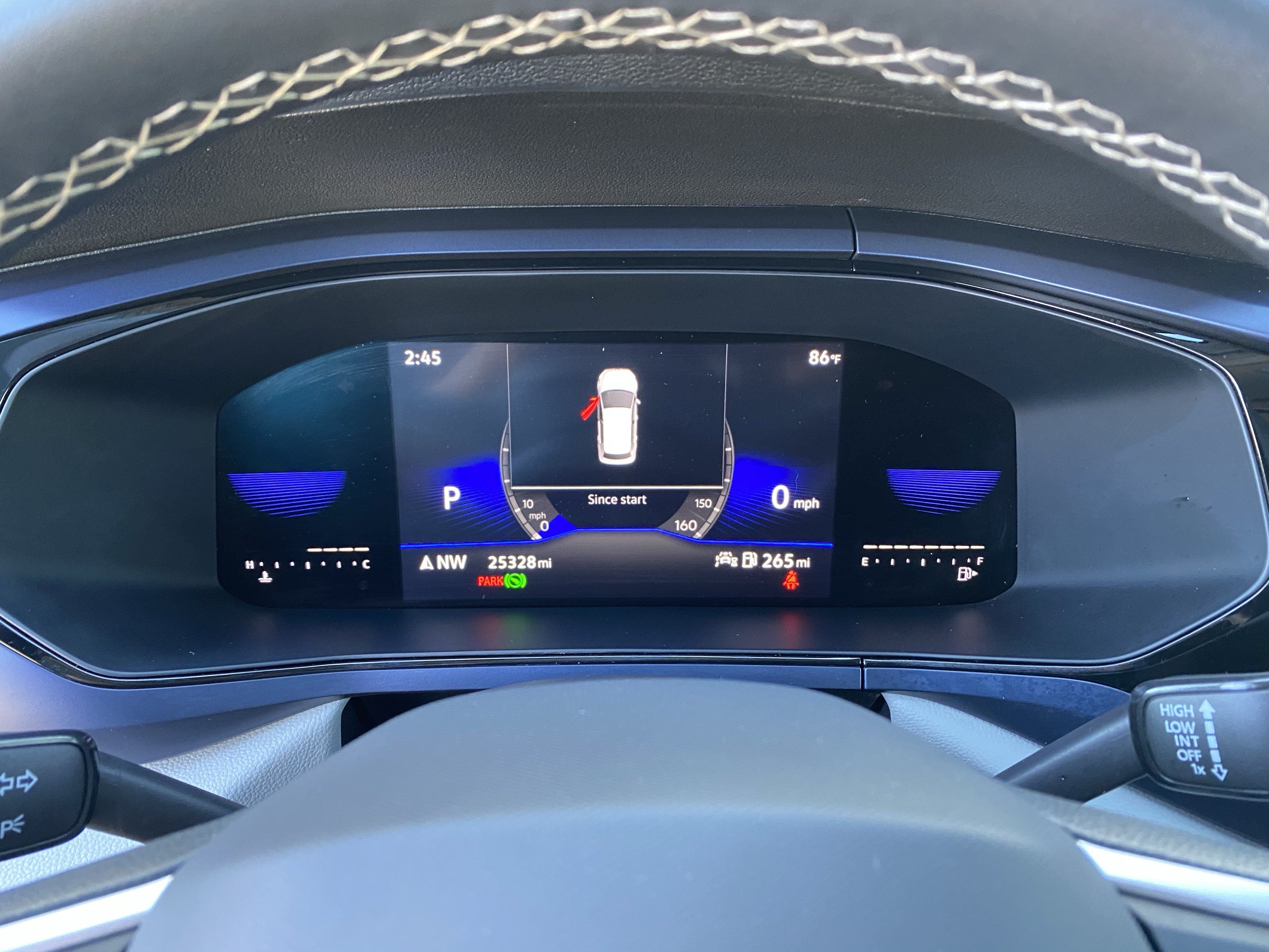 Certified 2023 Volkswagen Taos SE w/ Panoramic Sunroof Package FWD image 29