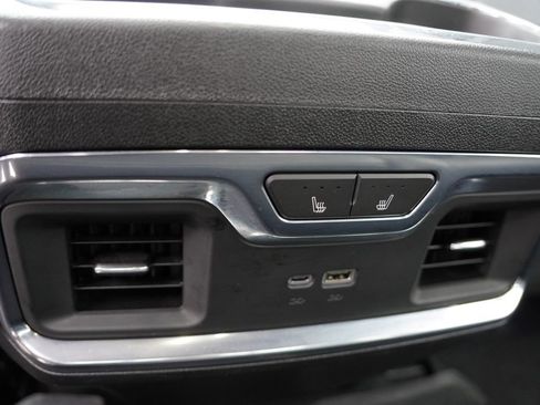 Certified 2024 Chevrolet Silverado 3500 LTZ w/ LTZ Premium Package image 18